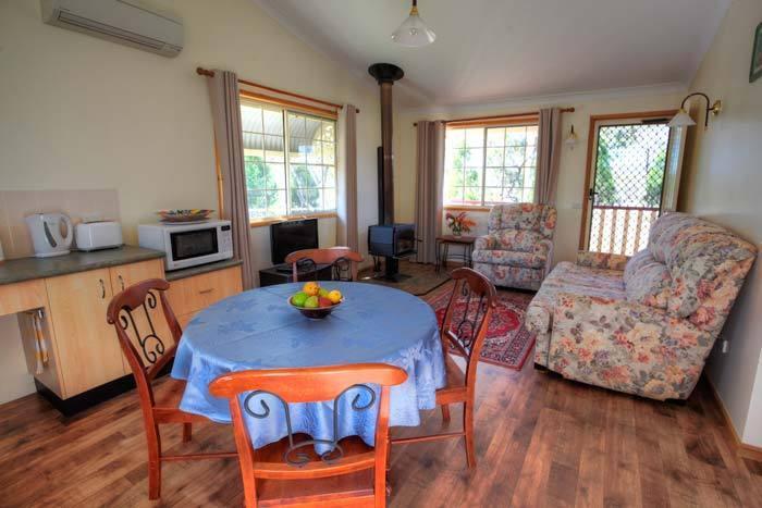 Accommodation Creek Cottages & Sundown View Suites Ballandean Rum bild